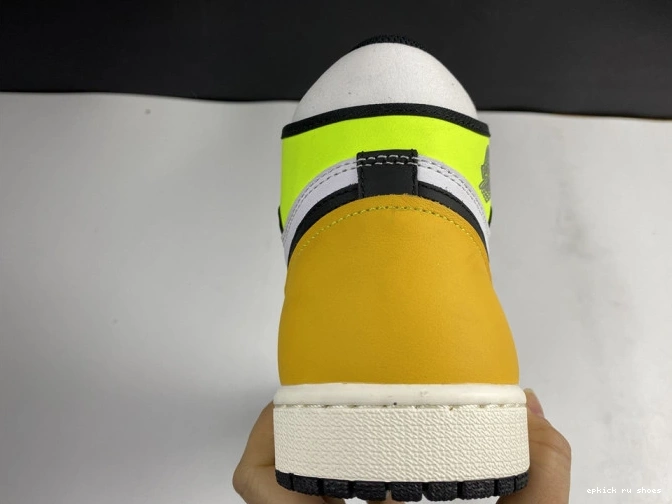 Cheap 'VOLT GOLD' 555088-118 RETRO 1 AIR JORDAN OG HIGH 0714
